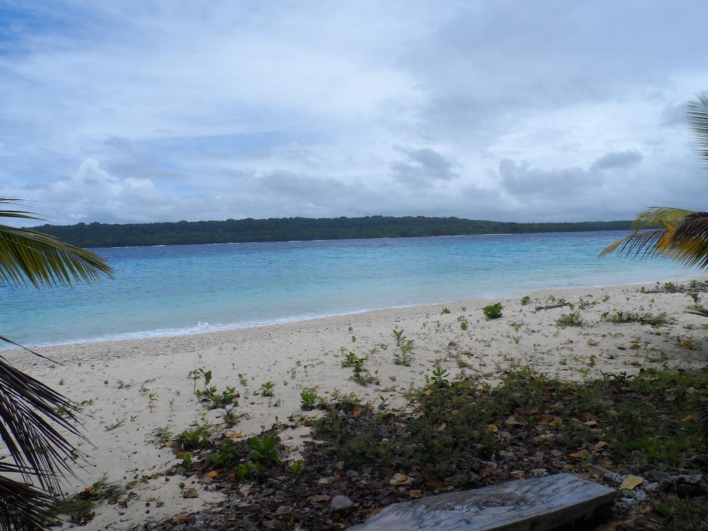 Bokissa Private Island Resort Luganville Exterior photo